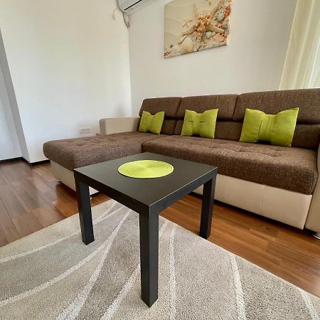 Alcomar Apartment - Summerland ママイア エクステリア 写真